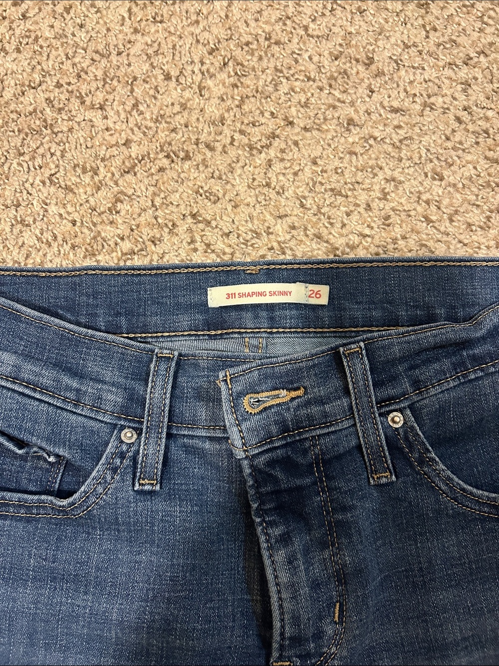 Levi’s 311 Shaping Skinny Medium Blue - Picture 2 of 10